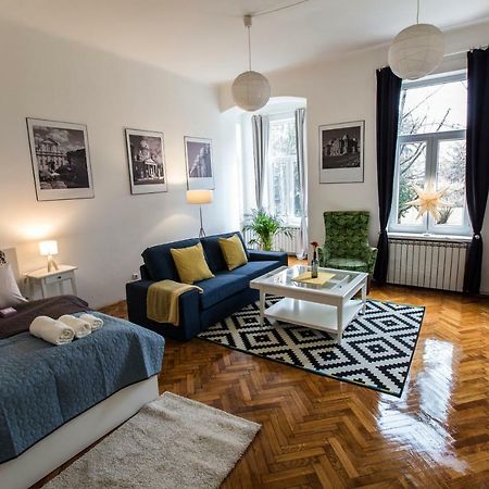 Zagreb Vacationsアパートメント エクステリア 写真