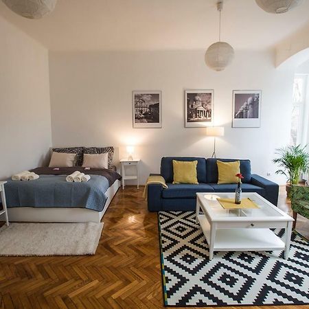Zagreb Vacationsアパートメント エクステリア 写真